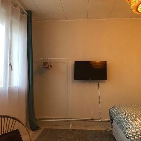 Grand Studio Avec Petite Vue Mer 梅尔·莱斯·拜恩斯 外观 照片