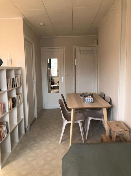 Grand Studio Avec Petite Vue Mer 梅尔·莱斯·拜恩斯 外观 照片
