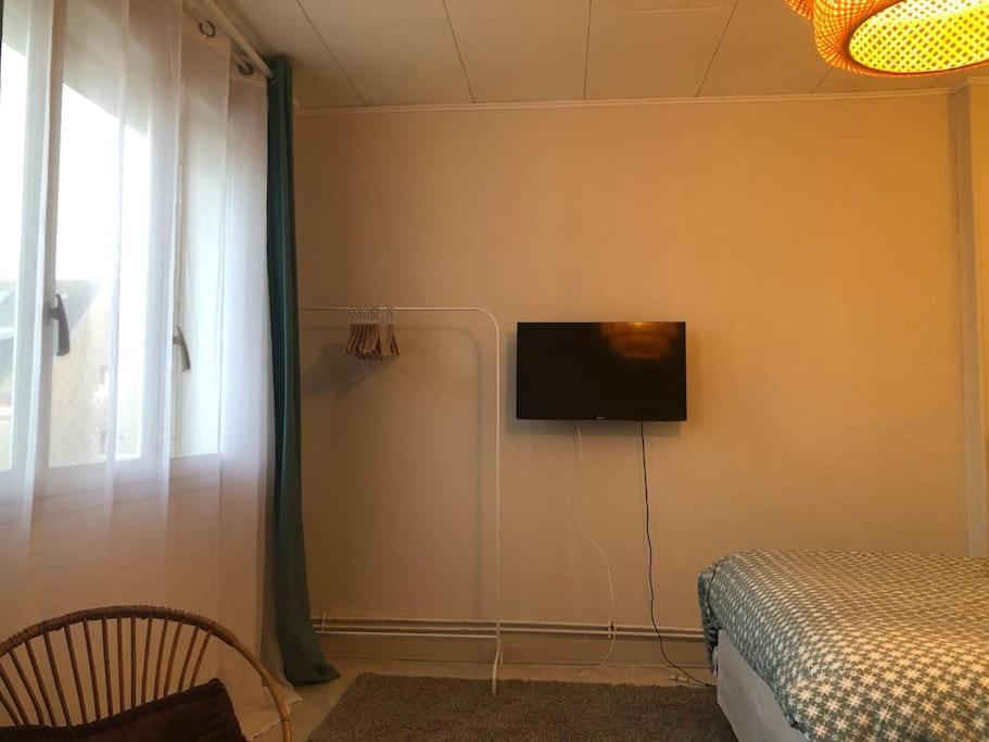 Grand Studio Avec Petite Vue Mer 梅尔·莱斯·拜恩斯 外观 照片