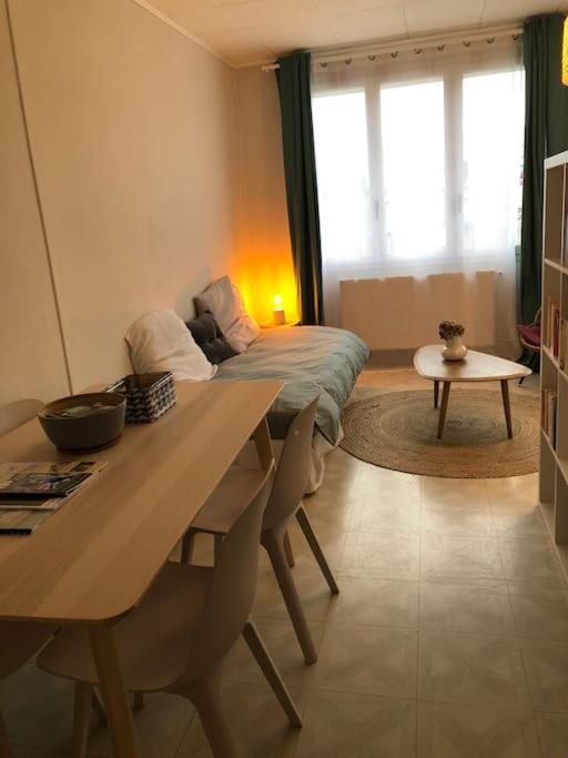 Grand Studio Avec Petite Vue Mer 梅尔·莱斯·拜恩斯 外观 照片
