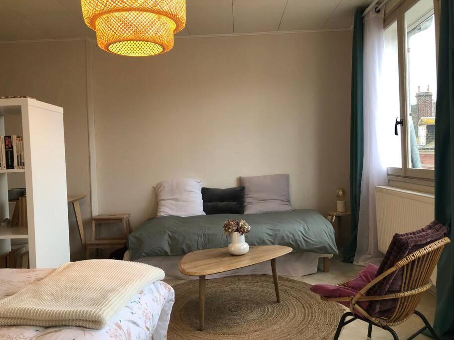 Grand Studio Avec Petite Vue Mer 梅尔·莱斯·拜恩斯 外观 照片